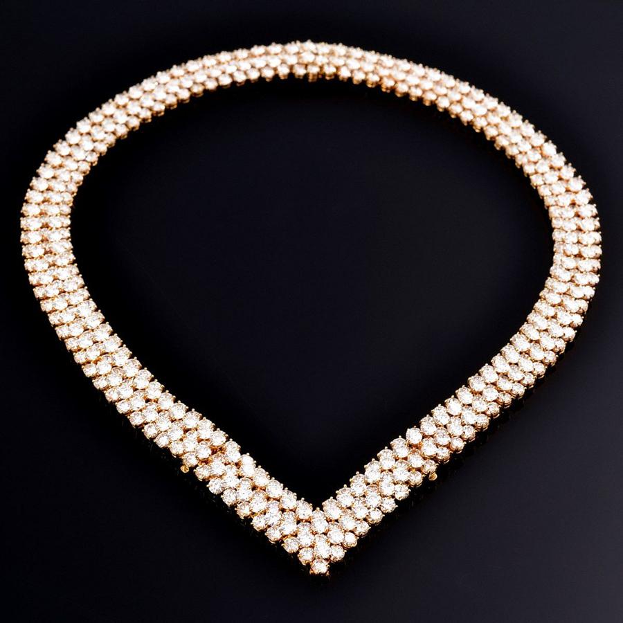 Van Cleef & Arpels Necklace Sold at Auction